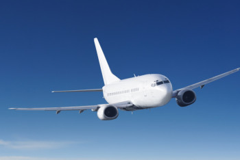 Фотография к новости: Летевший в Баку самолет «Эйр Астаны» вынужденно вернулся на полпути