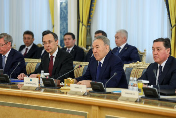 Фотография к новости: Казахстан и Узбекистан подписали ряд стратегических документов