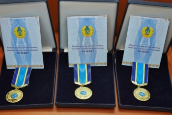 Фотография к новости:  Кандидатуры для награждения медалью «Бiрлiк» обсудили в АНК