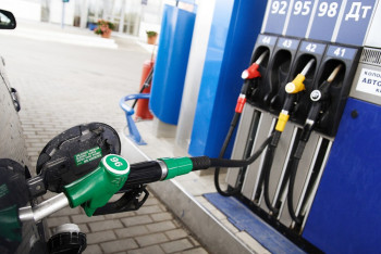 Фотография к новости: Цены на бензин быстрее всего растут в ЗКО