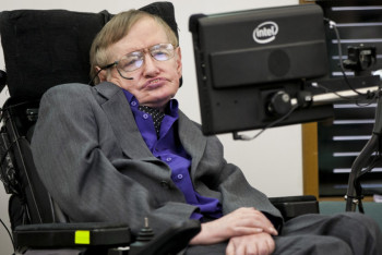 Фотография к новости: Cроки исчезновения человечества назвал Стивен Хокинг