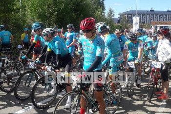 Фотография к новости: Казахстанец выкупил велосипед Микеле Скарпоне за 20,5 млн тенге