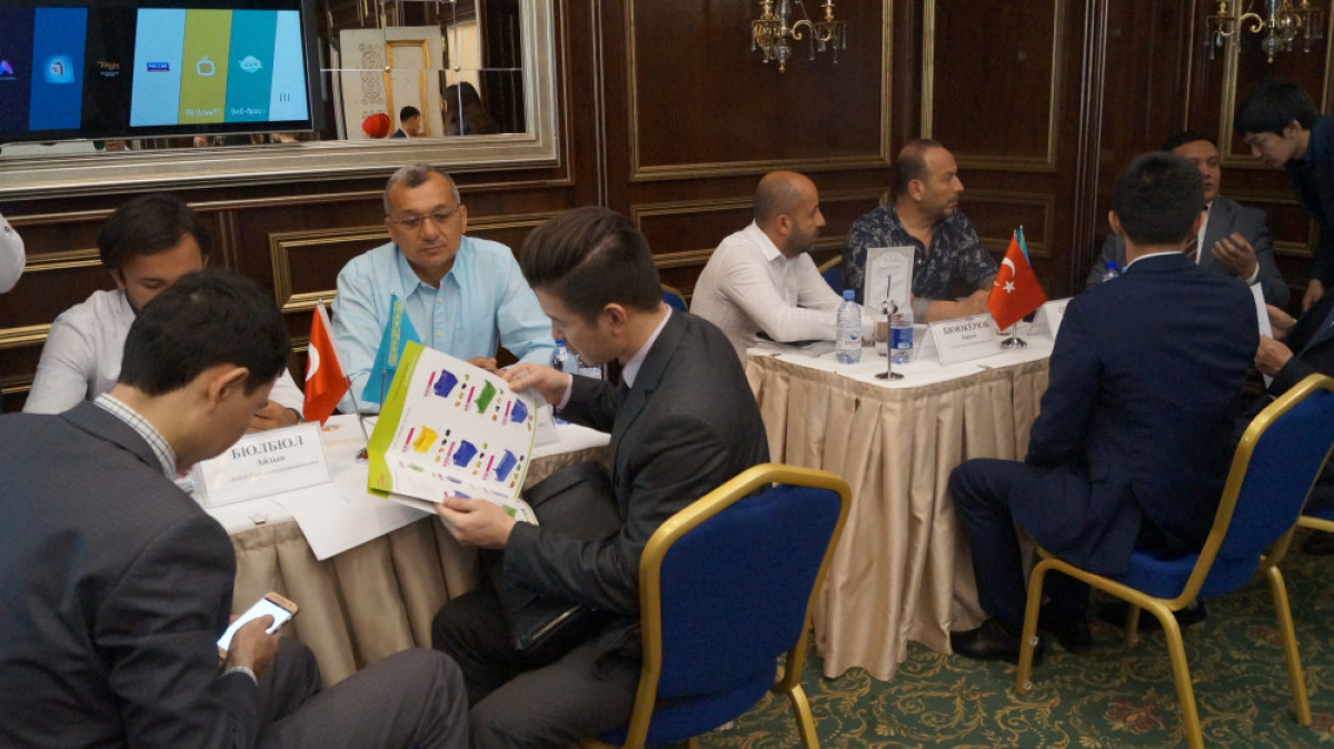  Мария Захарова