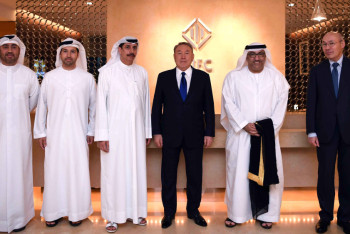 Фотография к новости: Нурсултан Назарбаев посетил Дубайский международный финцентр