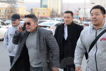 Фотография к новости: Новый президент Монголии отказался жить в резиденции