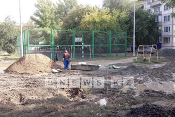 Фотография к новости: В Уральске отреставрируют дворы, не видевшие ремонта 40 лет