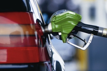 Фотография к новости: МНЭ РК накажет автозаправки за повышение цен на бензин