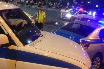 Фотография к новости: На левом берегу Астаны произошел конфликт между рабочими Абу Даби Плаза и охранниками