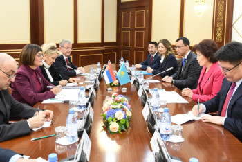 Фотография к новости: Экономическое сотрудничество стран обсудили парламентарии Казахстана и Сербии