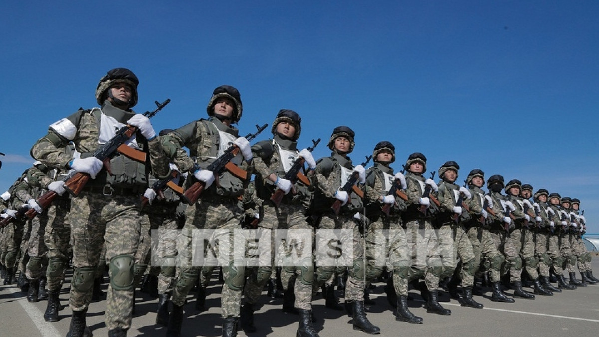  Арман Мухатов