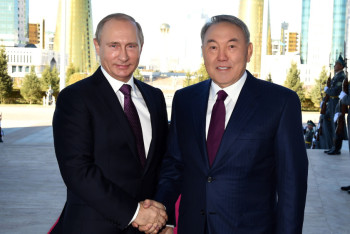 Фотография к новости: Путин поздравил Назарбаева с 25-летием дипломатических отношений