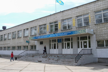 Фотография к новости: Руководить сферой образования Усть-Каменогорска никто не хочет - аким