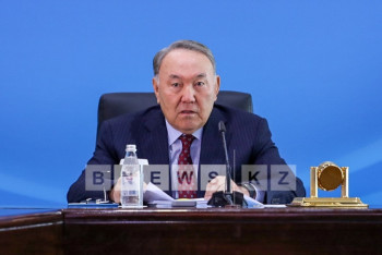 Фотография к новости: Президент РК ознакомился с деятельностью ТОО «Gold Aluminum»