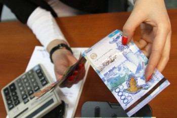 Фотография к новости: У врачей и учителей выросли зарплаты – Т.Дуйсенова