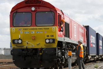 Фотография к новости: Через Казахстан проследовал первый поезд по маршруту Лондон - Иу