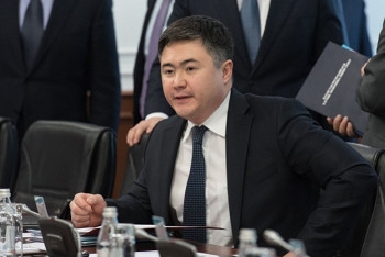 Фотография к новости: Т.Сулейменов рассказал, как повлияют на экономику Казахстана санкции США против России 