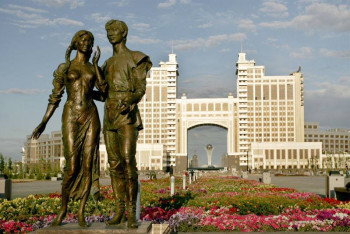 Фотография к новости: Козы Корпеш и Баян сулу: что астанчане знают о празднике?