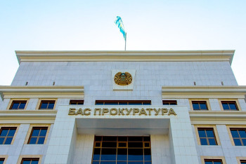 Фотография к новости: Стрелявший в прокурора подсудимый обвинялся в хищении более 600 млн тенге