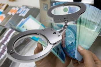 Фотография к новости: В Атырау арестован главный транспортный врач 