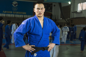 Фотография к новости: Еламан Ергалиев выиграл финал «Казахстан Барысы-2017»