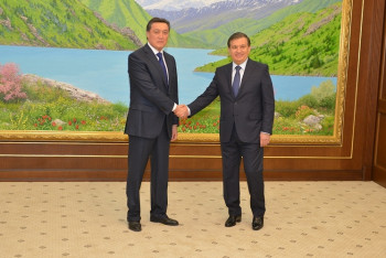 Фотография к новости: Шавкат Мирзиеев: Казахстан является стратегическим торговым партнером Узбекистана в Центральной Азии