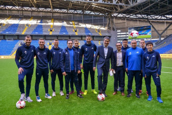 Фотография к новости: Асет Исекешев «круто забил» пенальти вратарю «Астаны»