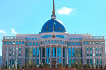 Фотография к новости: Н.Назарбаев поздравил Мун Чже Ину с избранием на пост Президента Республики Корея