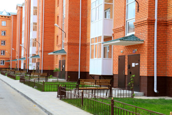 Фотография к новости: В Кызылорде новые квартиры получили сразу 305 семей, проживавших в ветхих домах