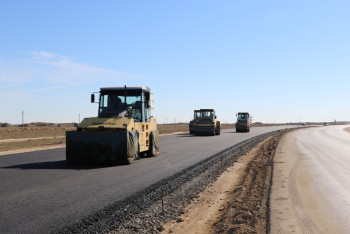 Фотография к новости: Сотрудник «Казавтожола» задержан в Атырау за взятку в 73 тысячи долларов
