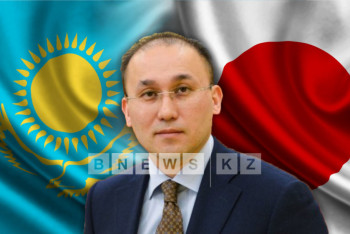 Фотография к новости: Противодействие распространению незаконного контента обсудил Даурен Абаев с министром коммуникаций Японии