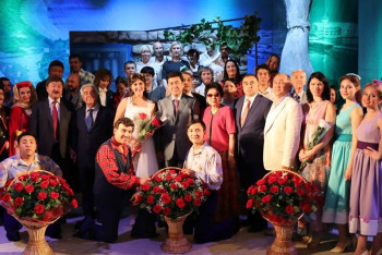 Фотография к новости: Карагандинский театр сыграл спектакль «золотого фонда» советской классики 