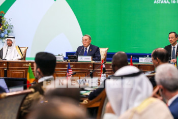 Фотография к новости: Назарбаев призвал исламский мир к модернизации сознания населения