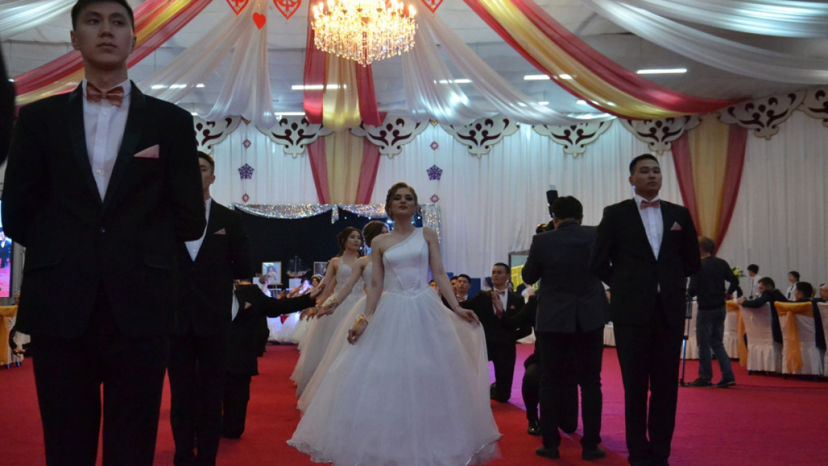  Светлана Боярская