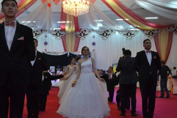 Фотография к новости: 3 млн тенге собрали на лечение детей на Благотворительном балу в Петропавловске