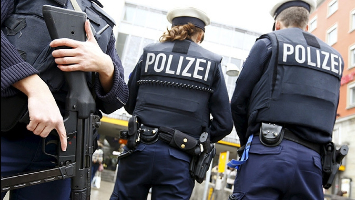  из свободных источников 