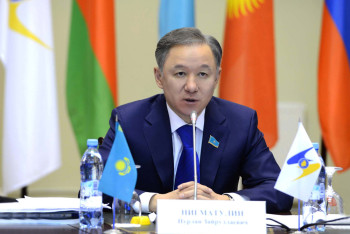 Фотография к новости: Нигматулин предложил встречу парламентских ассамблей ОБСЕ и ОДКБ