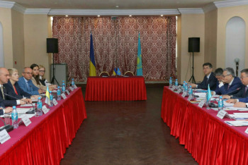 Фотография к новости: Рост товарооборота между Казахстаном и Украиной за первые 4 месяца 2017 года составил 37,3%