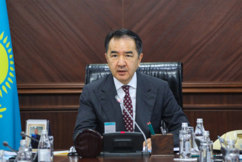 Фотография к новости: Сагинтаев в Алматы провел совещание с крупными игроками финсектора