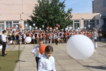 Фотография к новости: В Лисаковске стартовала акция «Дорога в школу» 