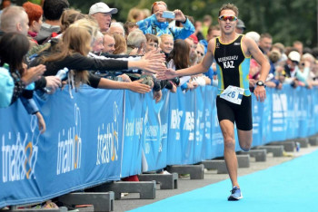 Фотография к новости: Кокшетауский триатлонист стал бронзовым призером в Чехии