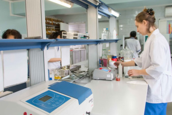 Фотография к новости: За какие услуги чаще всего берут взятки в комитете охраны общественного здоровья