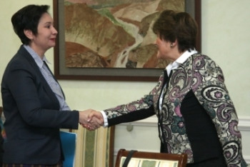 Фотография к новости: Директор ЕРБ ВОЗ поблагодарила Казахстан за проводимую политику в здравоохранении