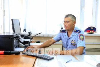 Фотография к новости: Президент РК: Сотрудникам полиции поднимут зарплату на 25%