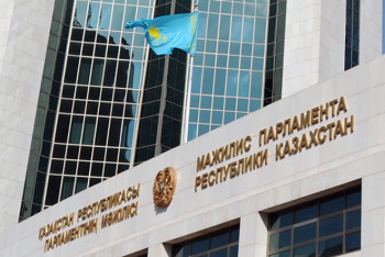 Фотография к новости: Казахстан одолжил денег на доступность медицины 