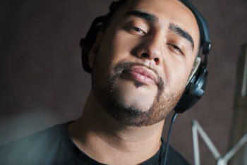 Фотография к новости: Популярный казахстанский артист Jah Khalib мечтает построить школу на Родине