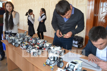 Фотография к новости: В СКО стартовали первые областные соревнования по робототехнике