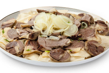 Фотография к новости: Актюбинских ученых оскорбляет слово «бешбармак»