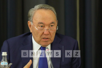 Фотография к новости: Назарбаев: Взаимная торговля Казахстана и России выросла на треть