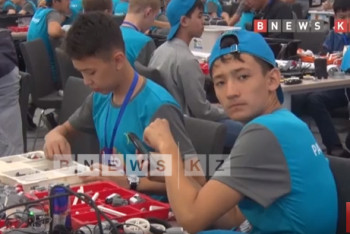 Фотография к новости: В Астане проходят национальные соревнования по робототехнике World Robot Olympiad