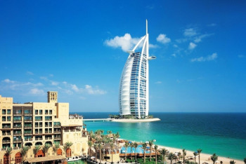 Фотография к новости: Сколько сэкономят казахстанцы при вступлении безвизового режима с ОАЭ?